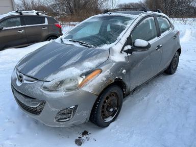 Mazda Mazda2 2012 - Thumbnail 1