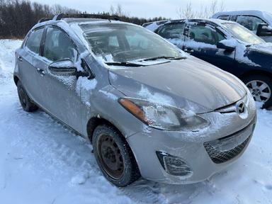 Mazda Mazda2 2012 - Thumbnail 3