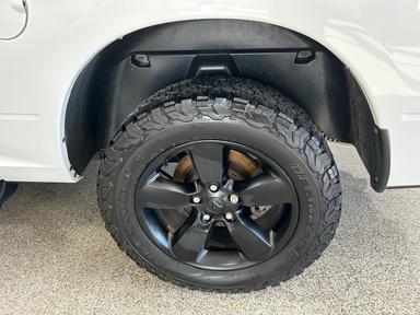 Ram 1500 Classic 2022 - Thumbnail 3