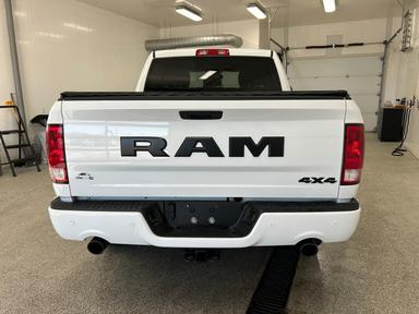 Ram 1500 Classic 2022 - Thumbnail 5