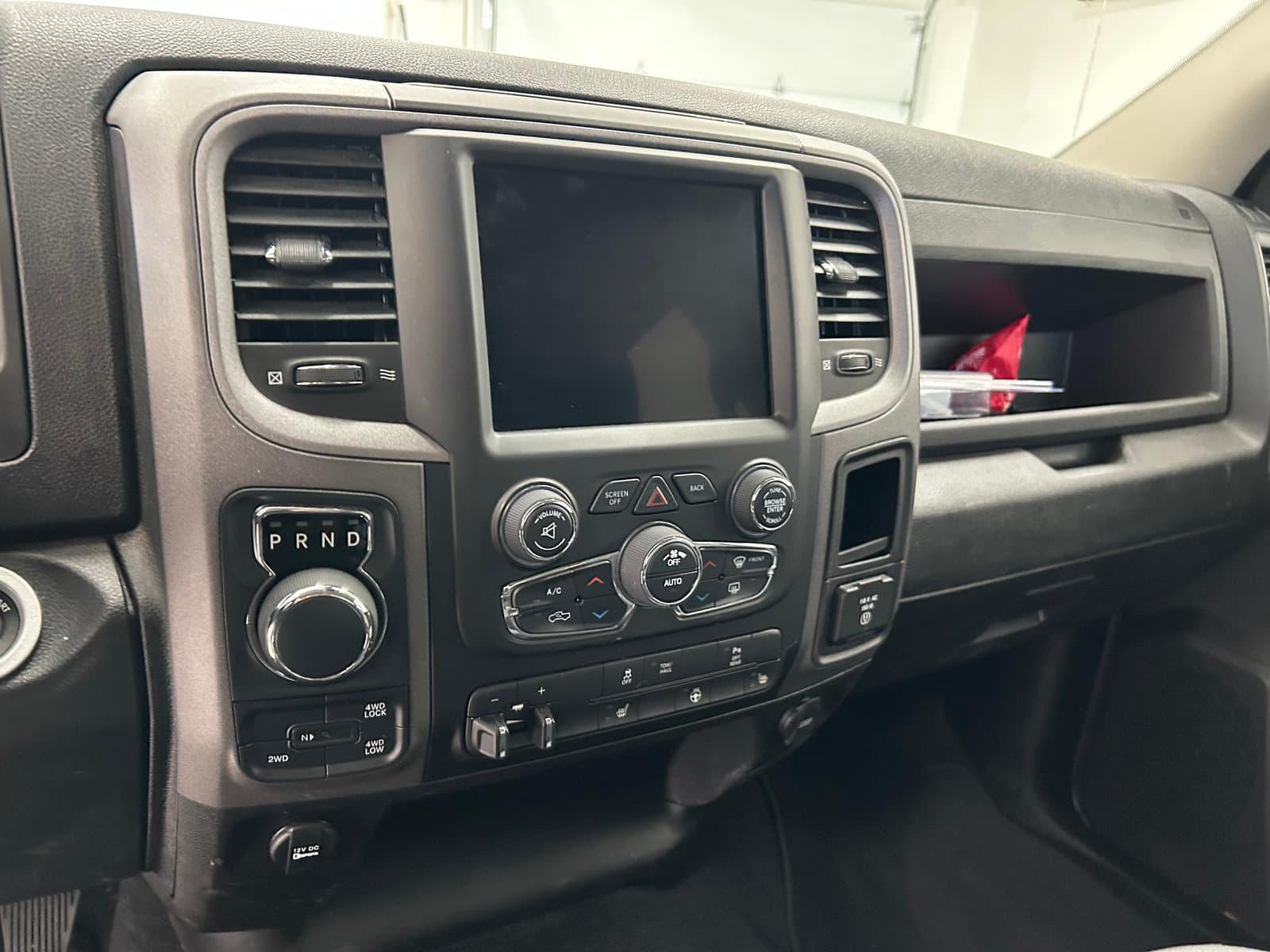 Ram 1500 Classic 2022 - Image 11