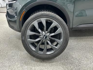 Kia Sorento 2022 - Thumbnail 2