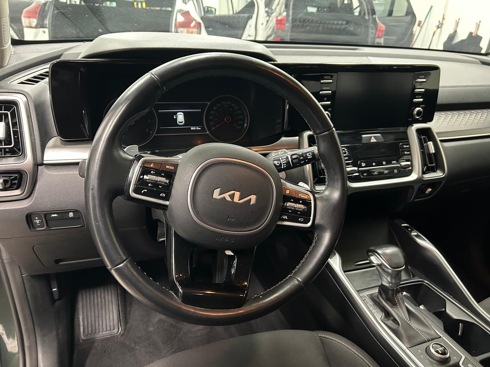 Kia Sorento 2022 - Image 11