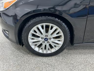 Ford Focus 2018 - Thumbnail 2