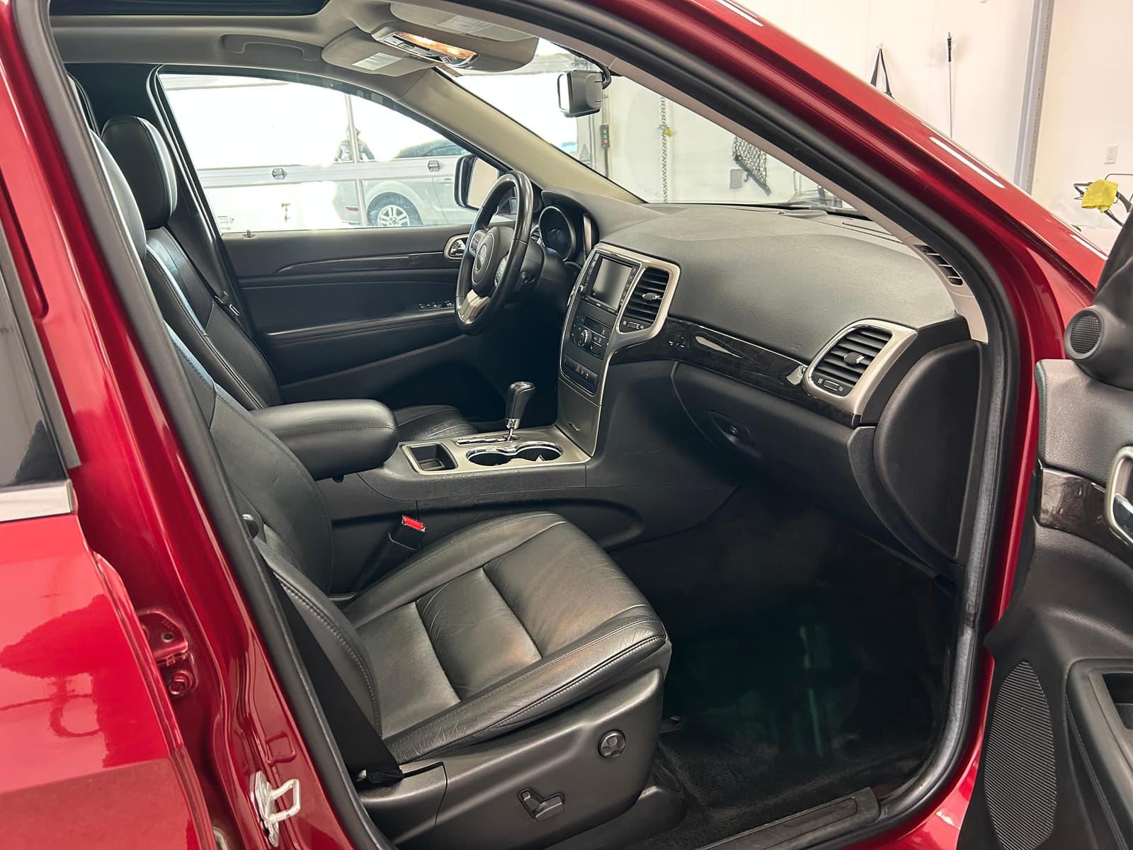 Jeep Grand Cherokee 2012 - Image 24