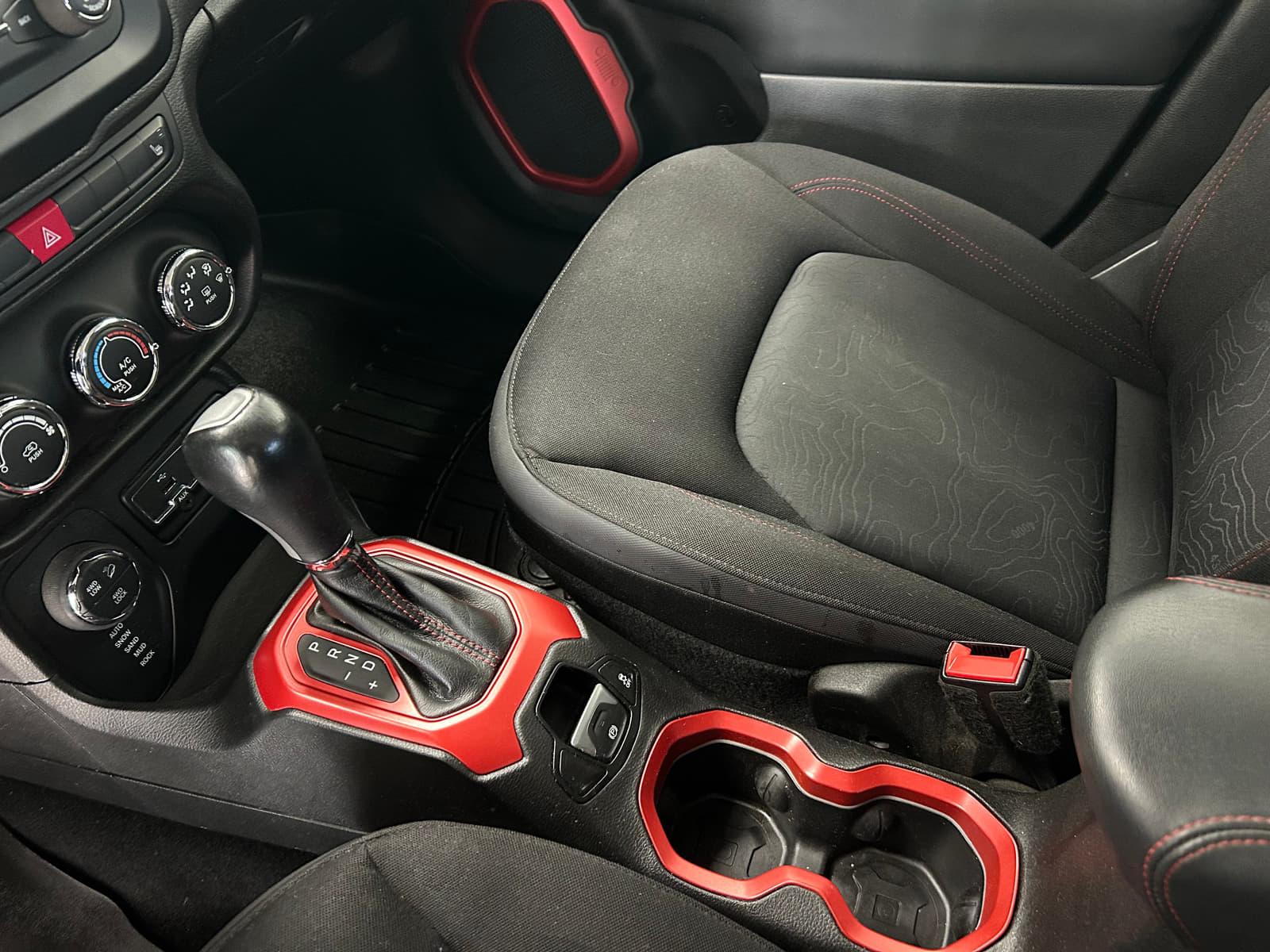 Jeep Renegade 2015 - Image 12