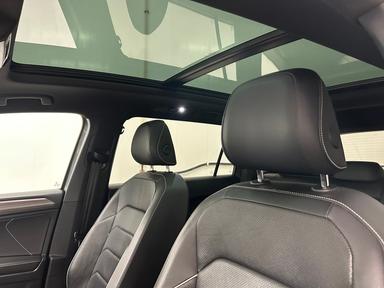 Volkswagen Tiguan 2022 - Thumbnail 11