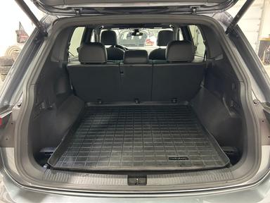 Volkswagen Tiguan 2022 - Thumbnail 16