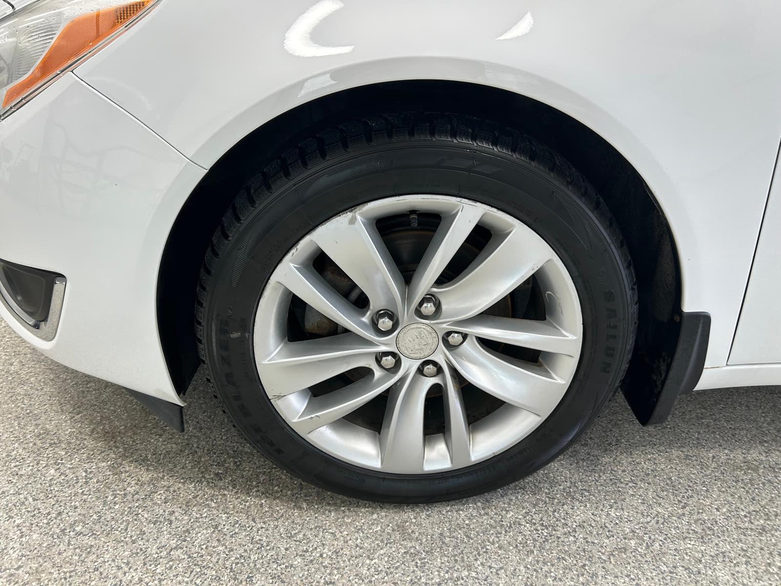 Buick Regal 2014 - Image 2