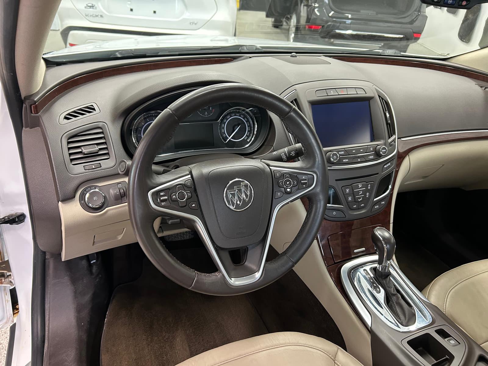 Buick Regal 2014 - Image 11