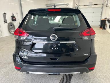 Nissan Rogue 2017 - Thumbnail 4