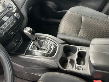 Nissan Rogue 2017 - Thumbnail 12