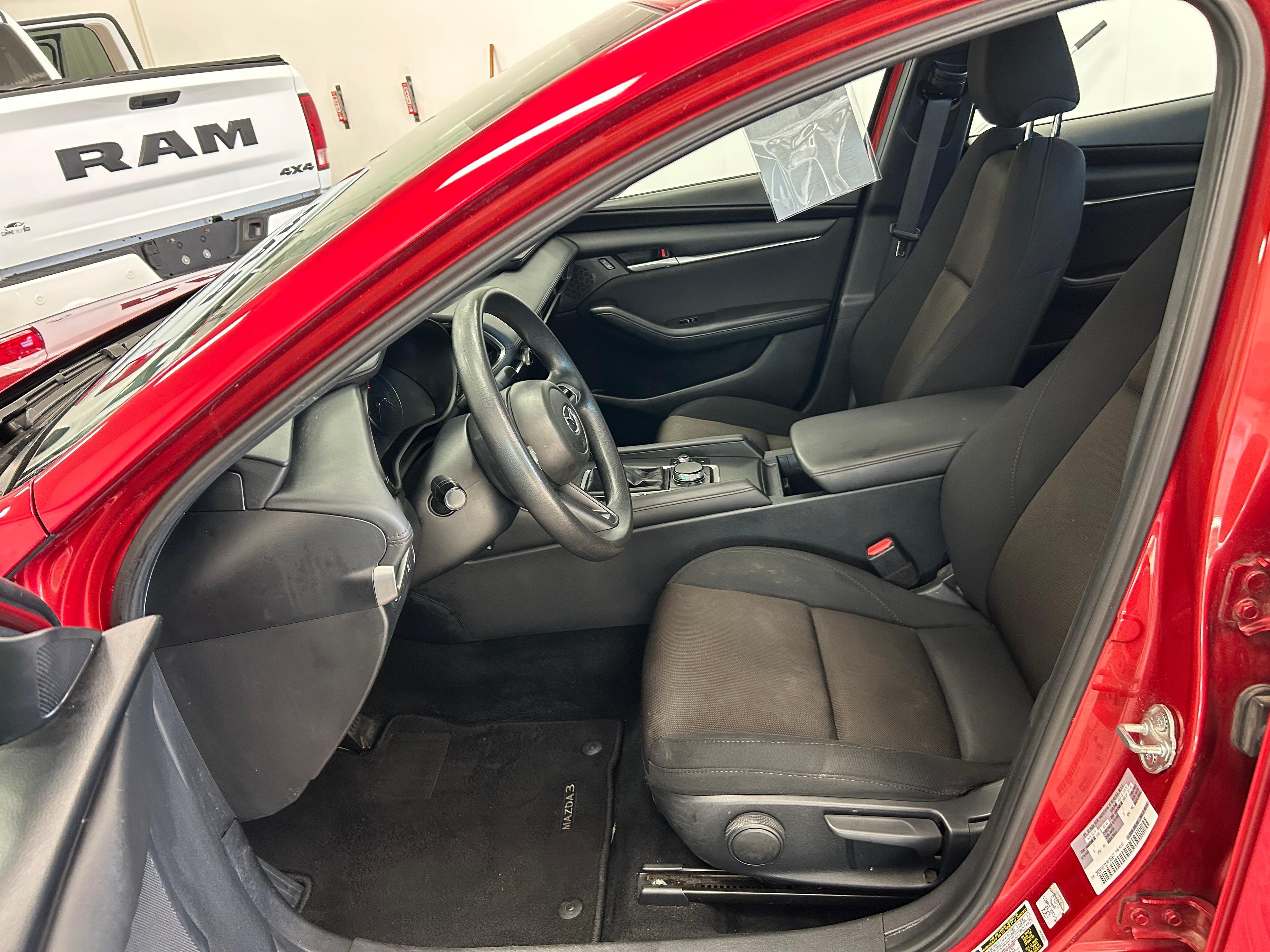 Mazda Mazda3 Sedan 2020 - Image 9