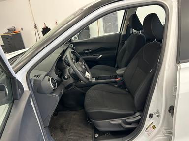 Nissan Kicks 2023 - Thumbnail 9