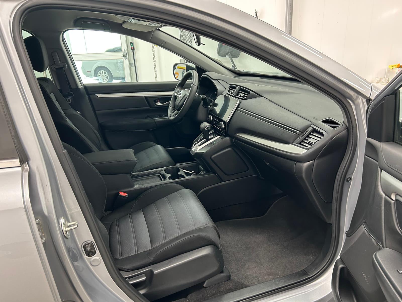 Honda CR-V 2017 - Image 18