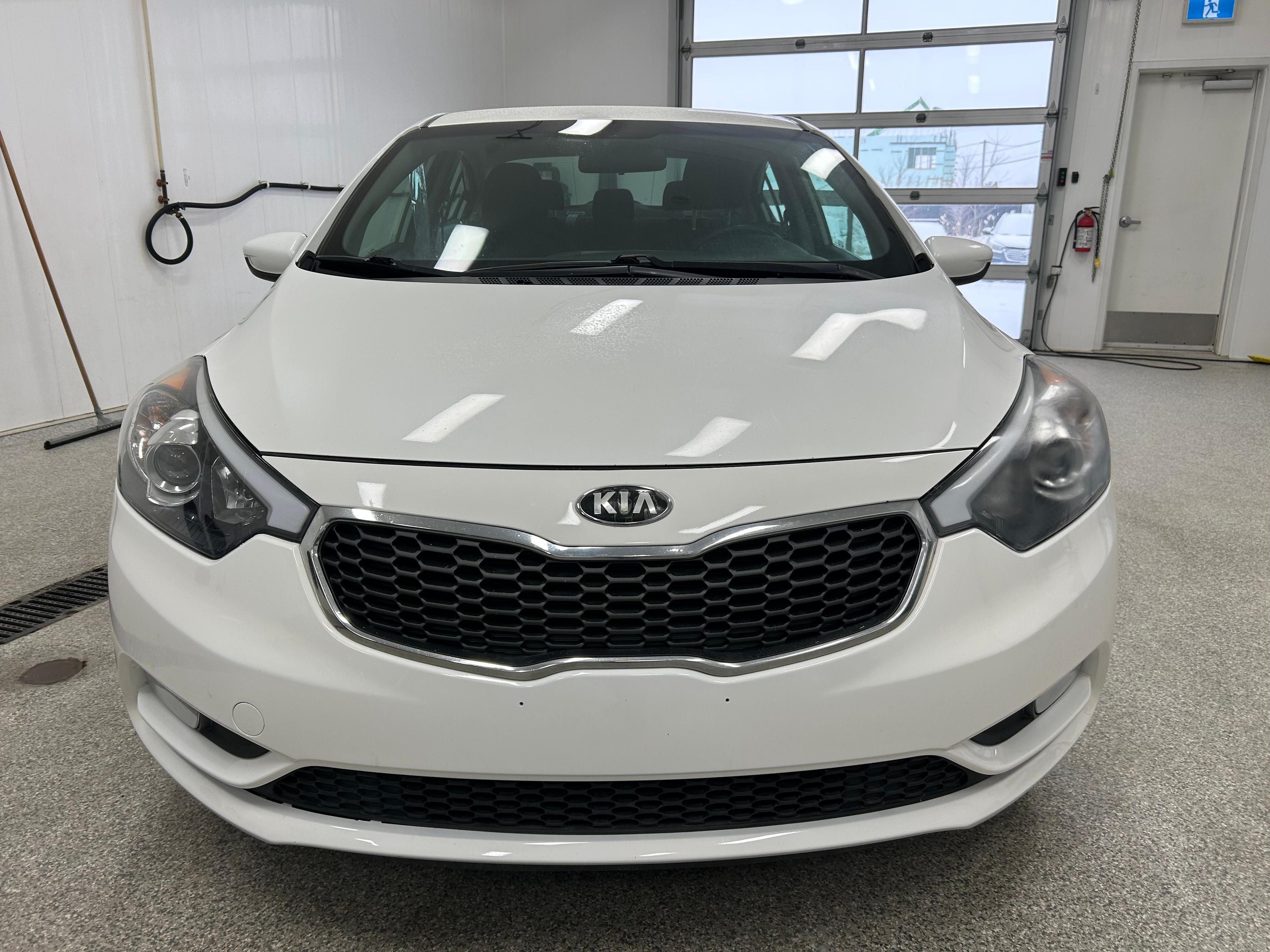 Kia Forte 2016 - Image 8