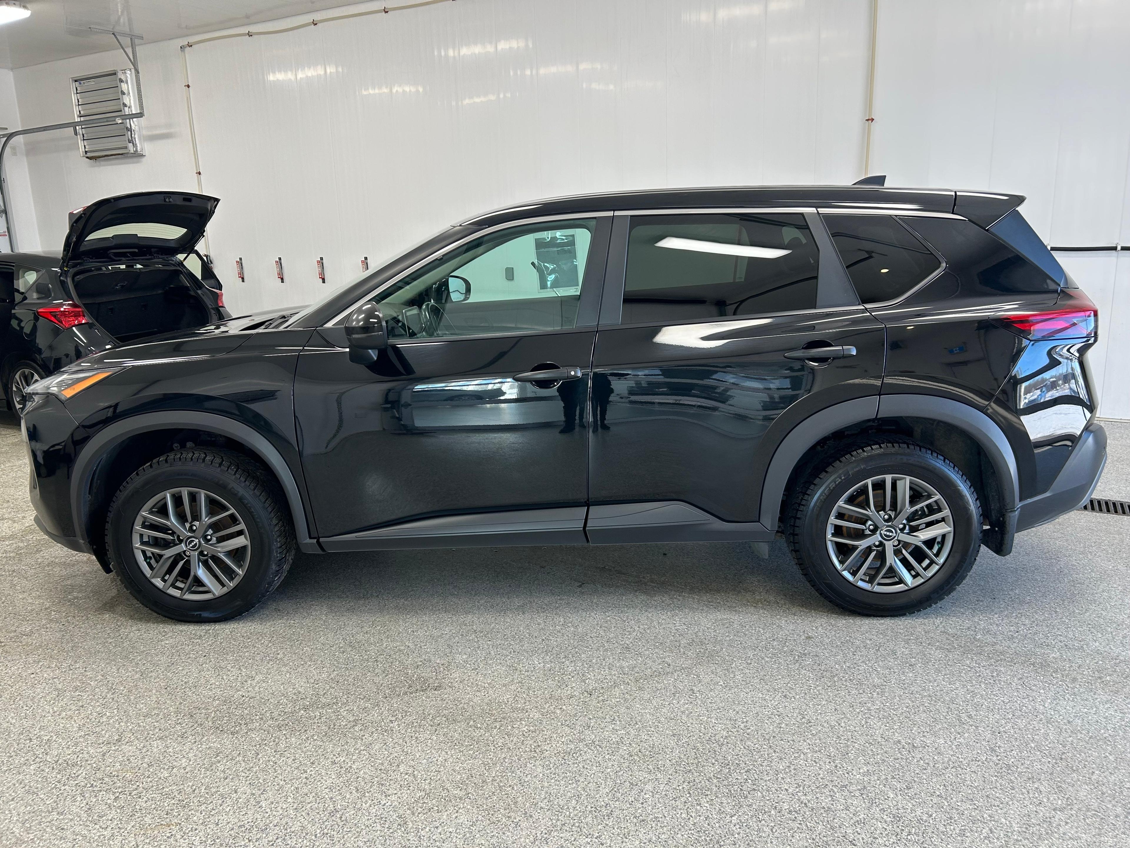 Nissan Rogue 2022 - Image 3