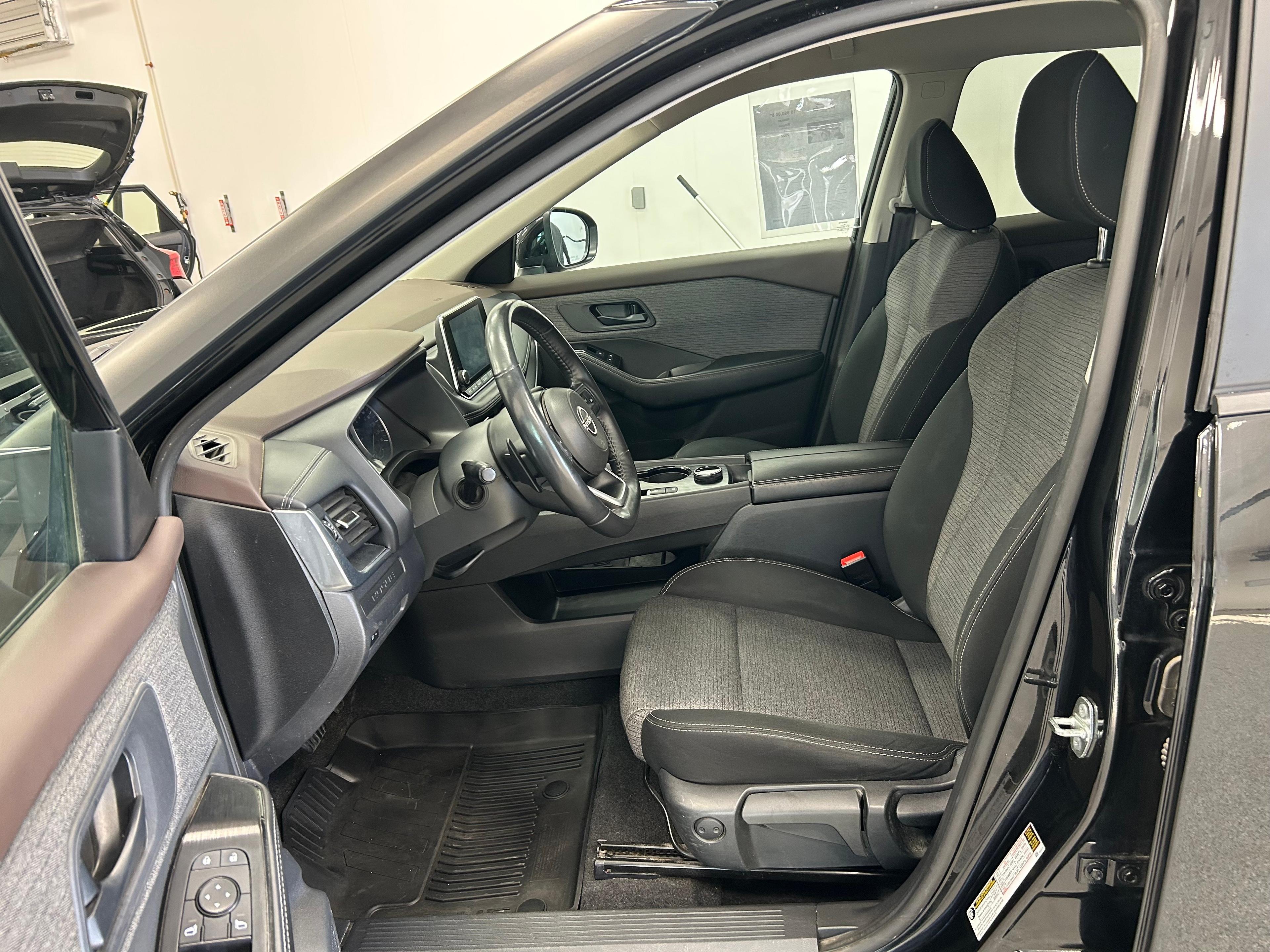 Nissan Rogue 2022 - Image 9