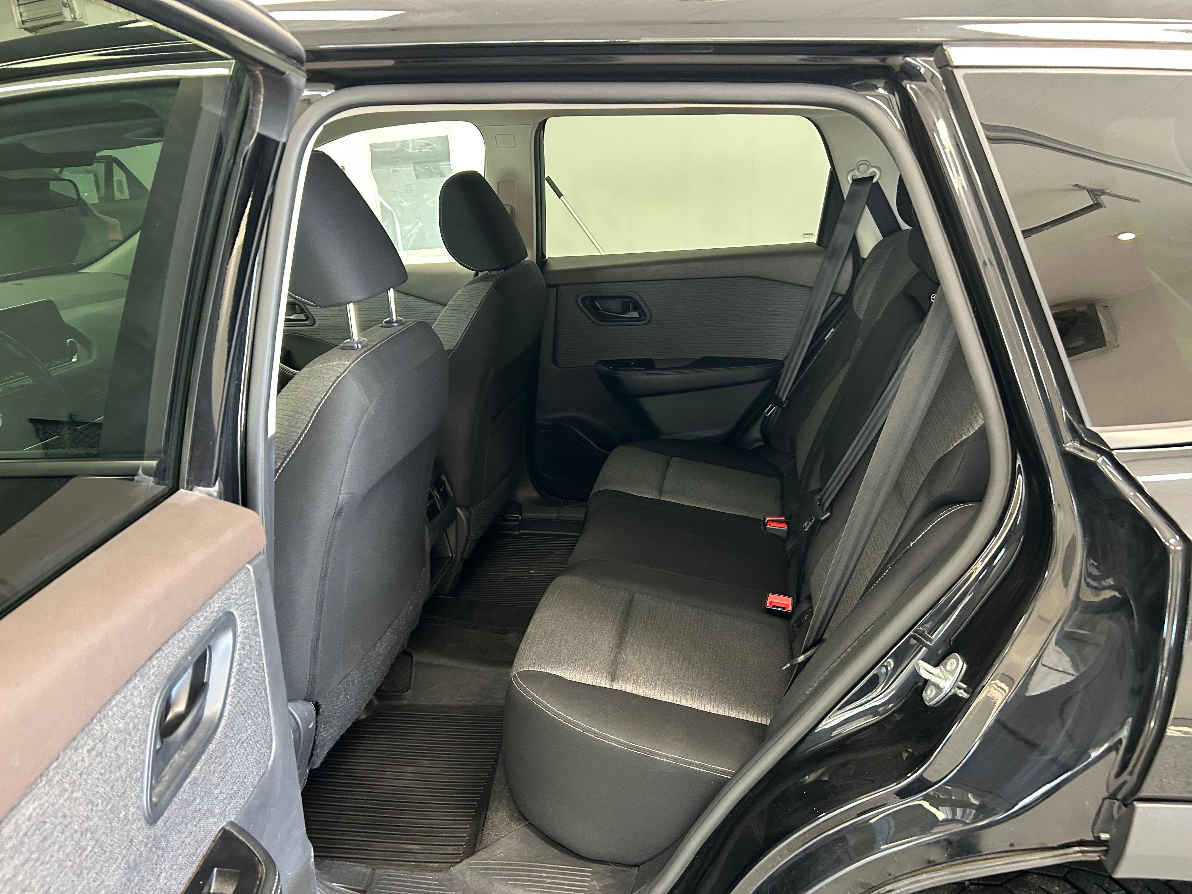 Nissan Rogue 2022 - Image 13