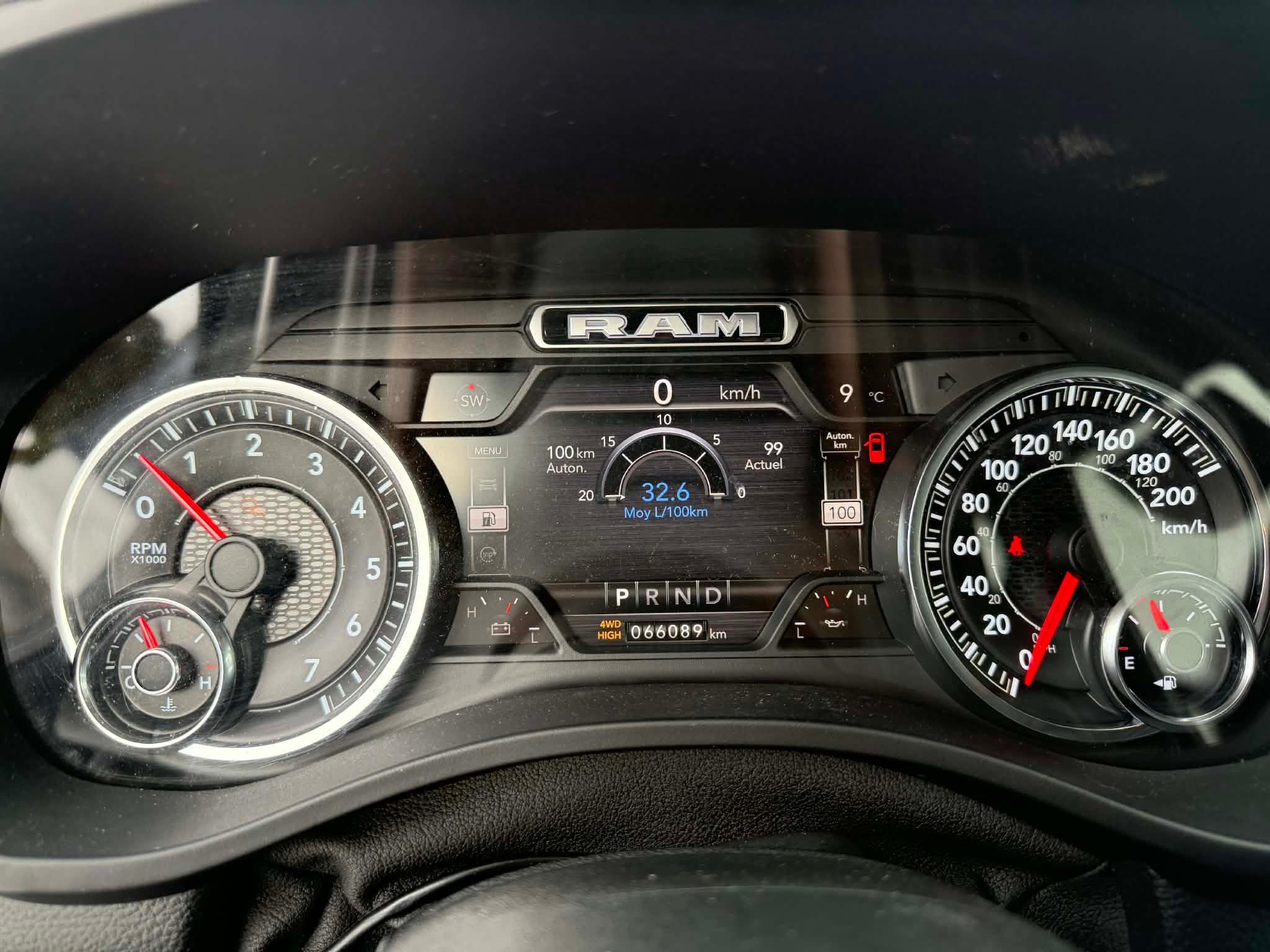 Ram 1500 2020 - Image 24