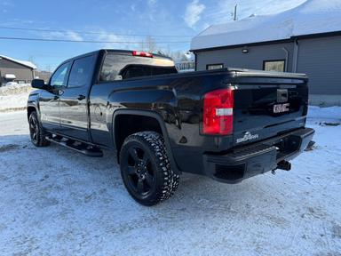 GMC Sierra 1500 2017 - Thumbnail 3