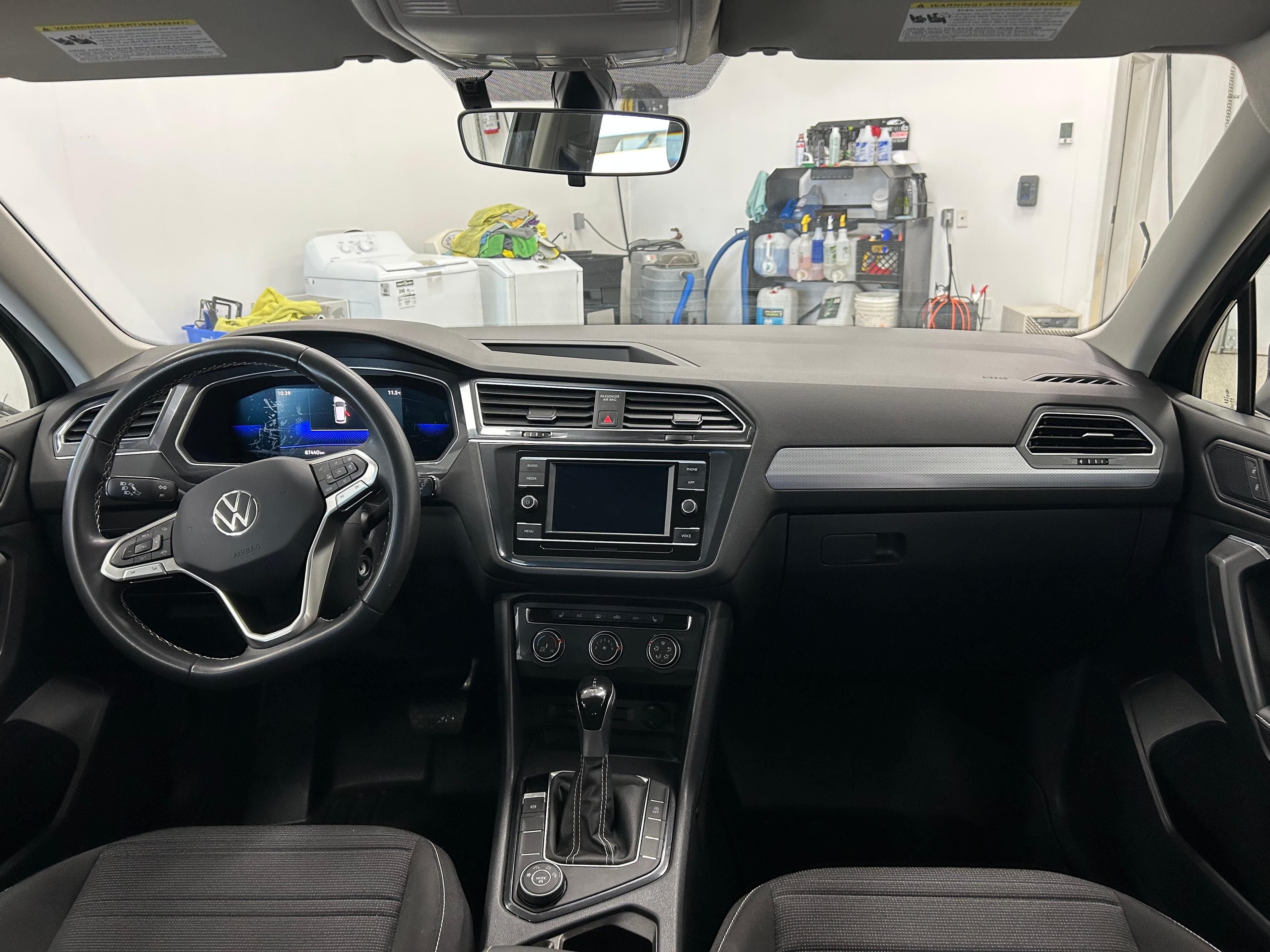 Volkswagen Tiguan 2023 - Image 16