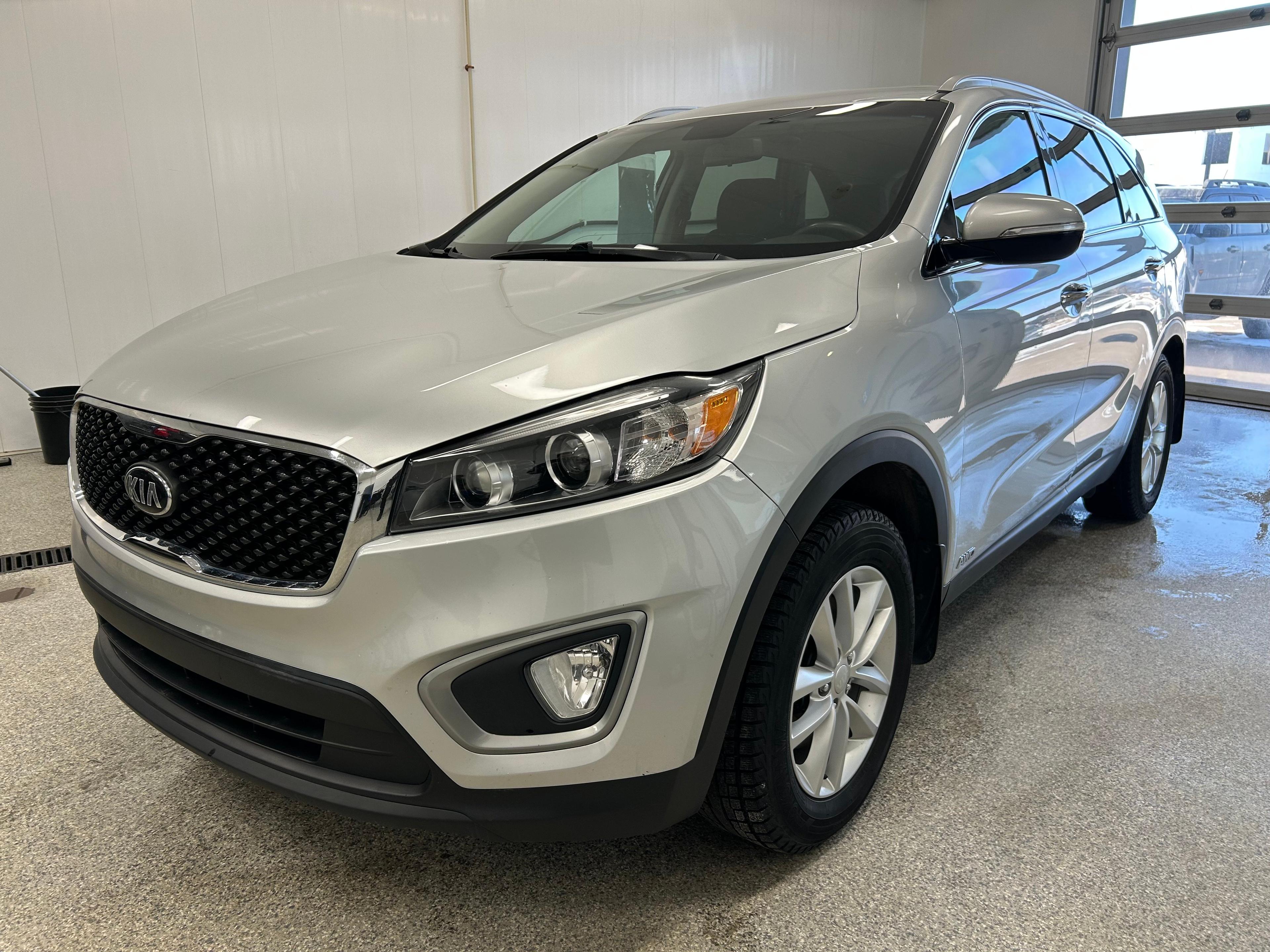 Kia Sorento 2017 - Image 1