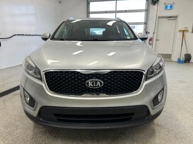 Kia Sorento 2017 - Thumbnail 8