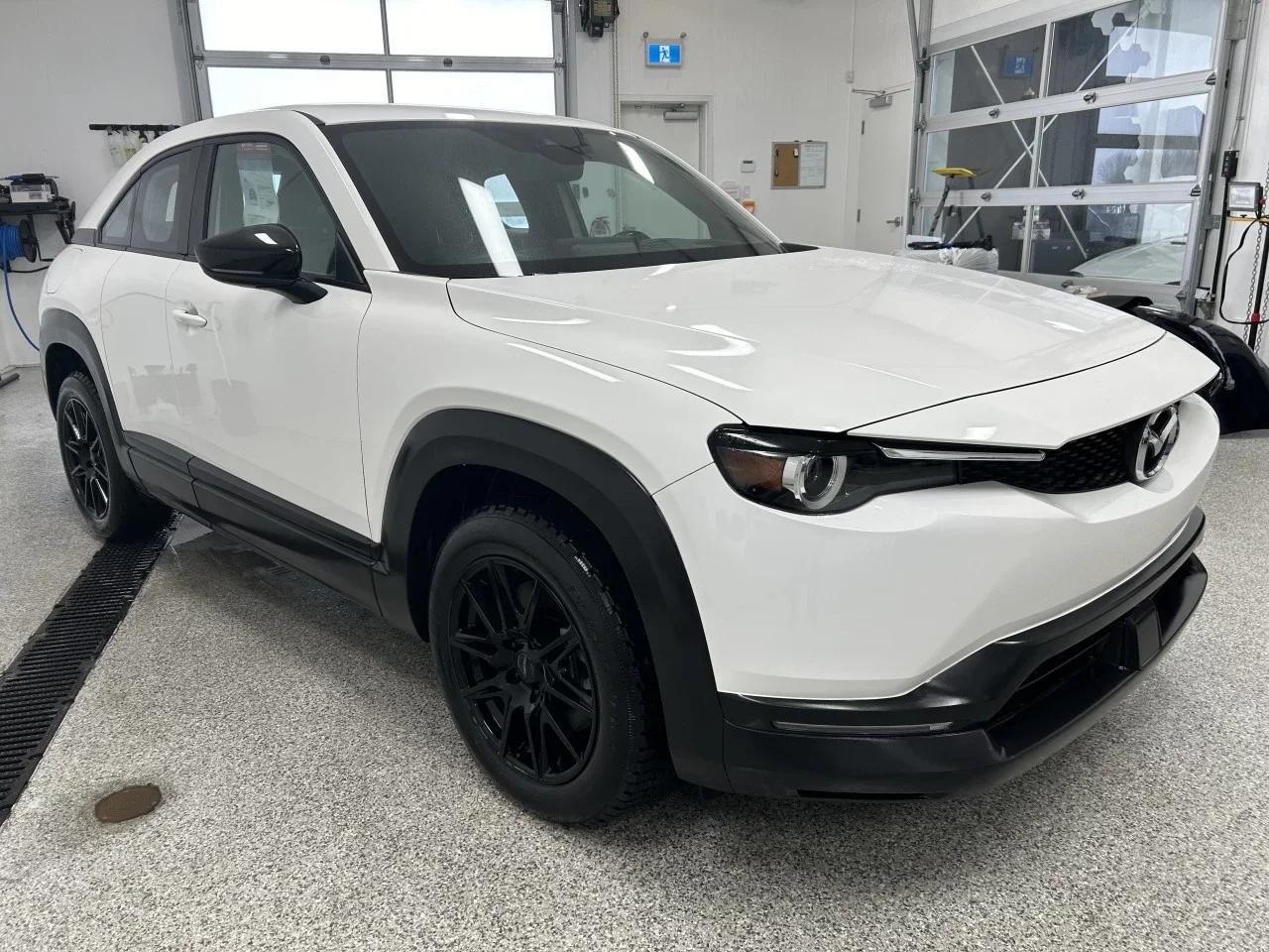 Mazda MX-30 2022 - Image 4