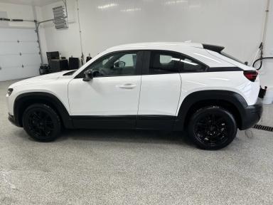 Mazda MX-30 2022 - Thumbnail 6