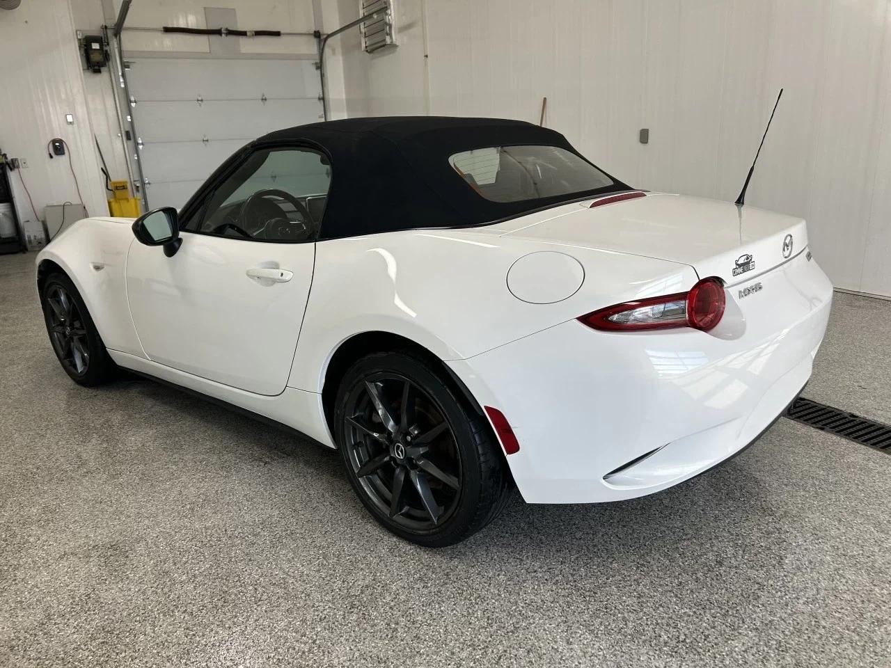 Mazda MX-5 2017 - Image 4
