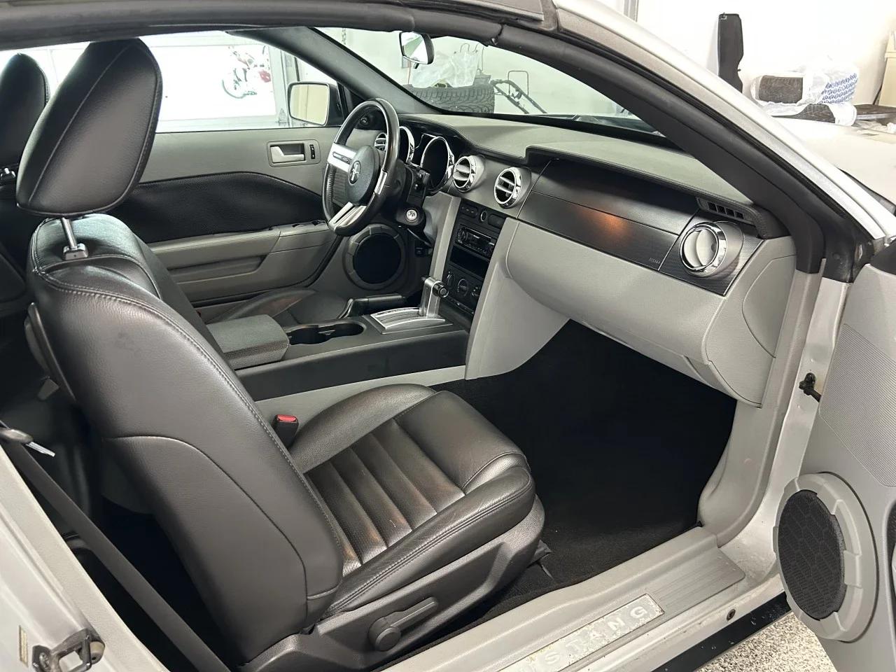 Ford Mustang 2007 - Image 6