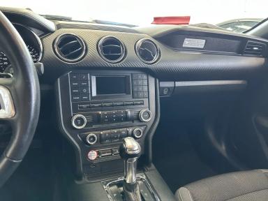 Ford Mustang 2015 - Thumbnail 14