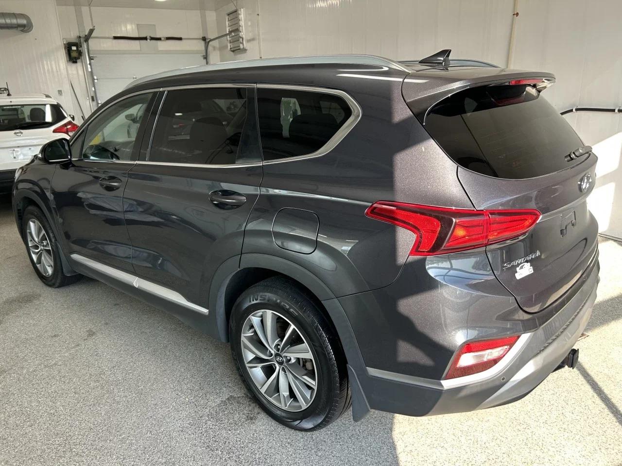 Hyundai Santa Fe 2020 - Image 18