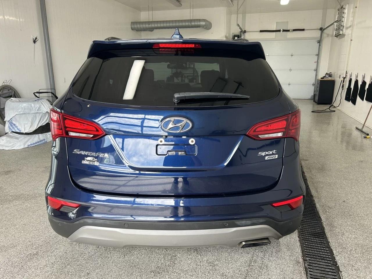 Hyundai Santa Fe 2017 - Image 3
