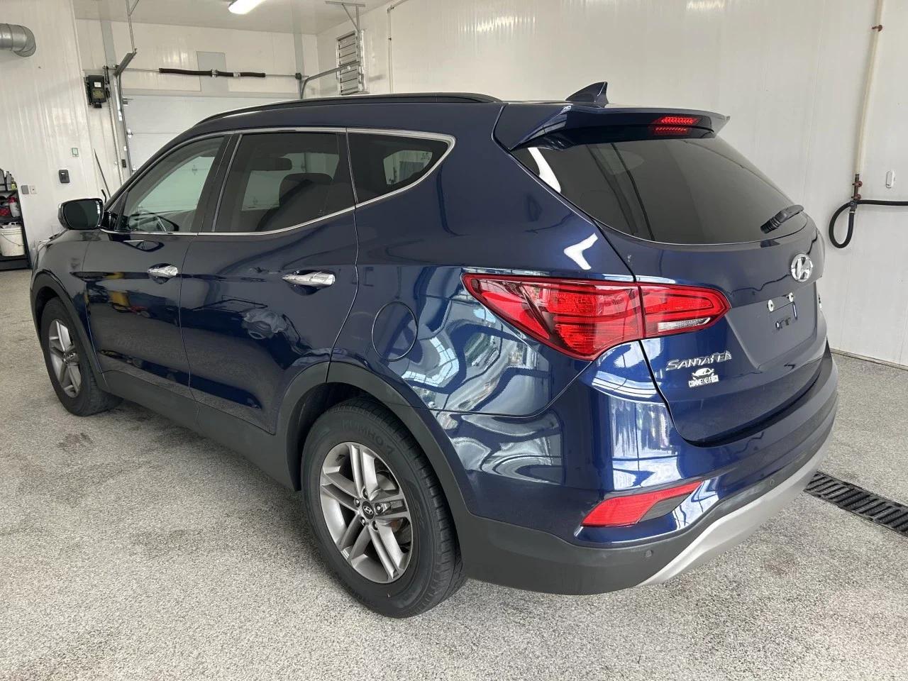 Hyundai Santa Fe 2017 - Image 4