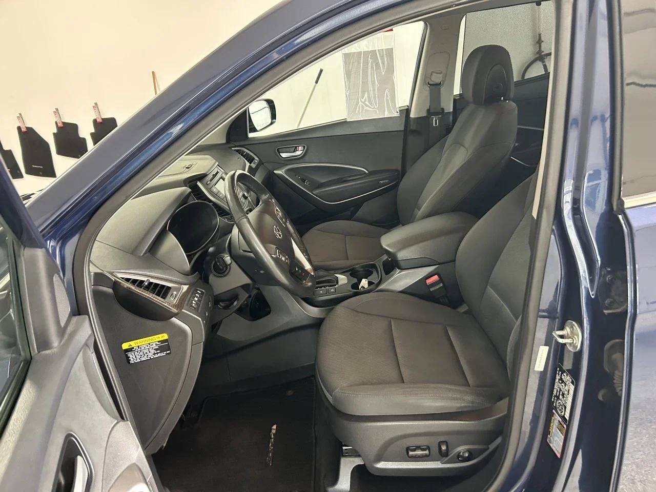 Hyundai Santa Fe 2017 - Image 14