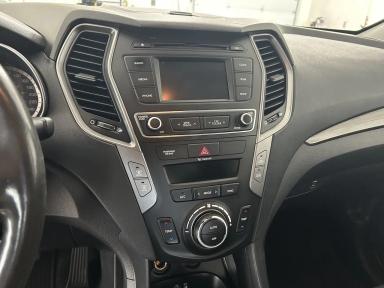 Hyundai Santa Fe 2017 - Thumbnail 15