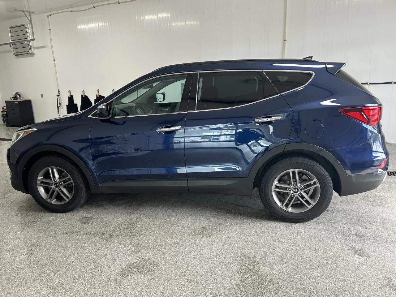 Hyundai Santa Fe 2017 - Image 16