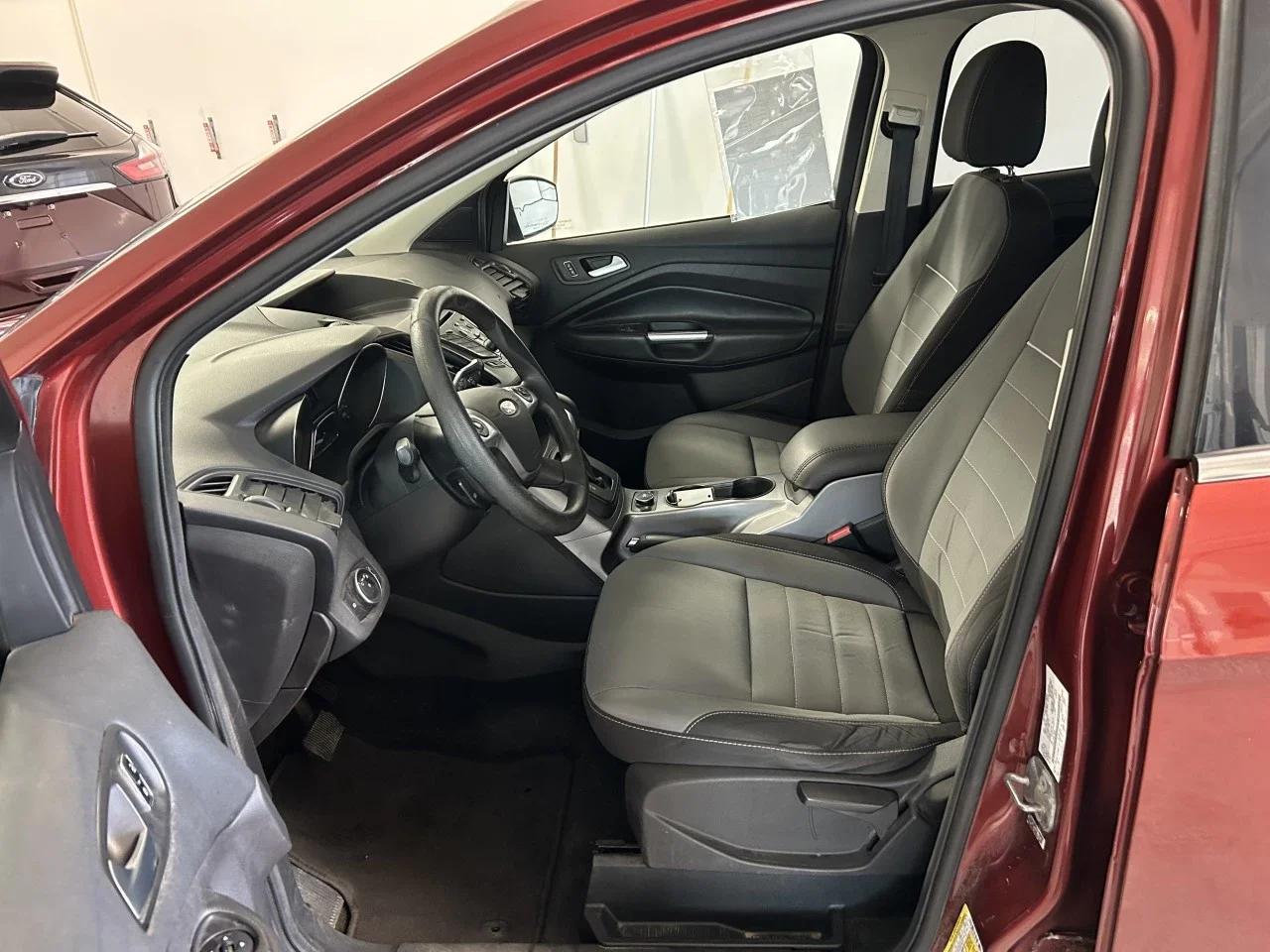 Ford Escape 2015 - Image 12