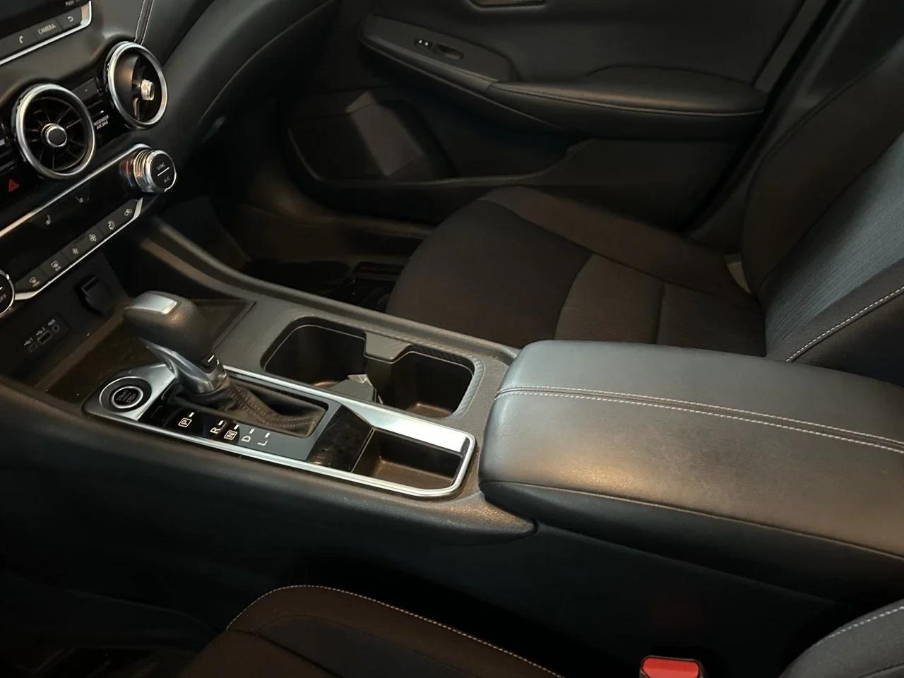 Nissan Sentra 2020 - Image 15