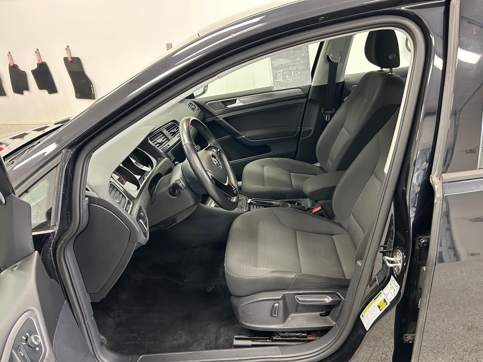 Volkswagen Golf 2019 - Image 9