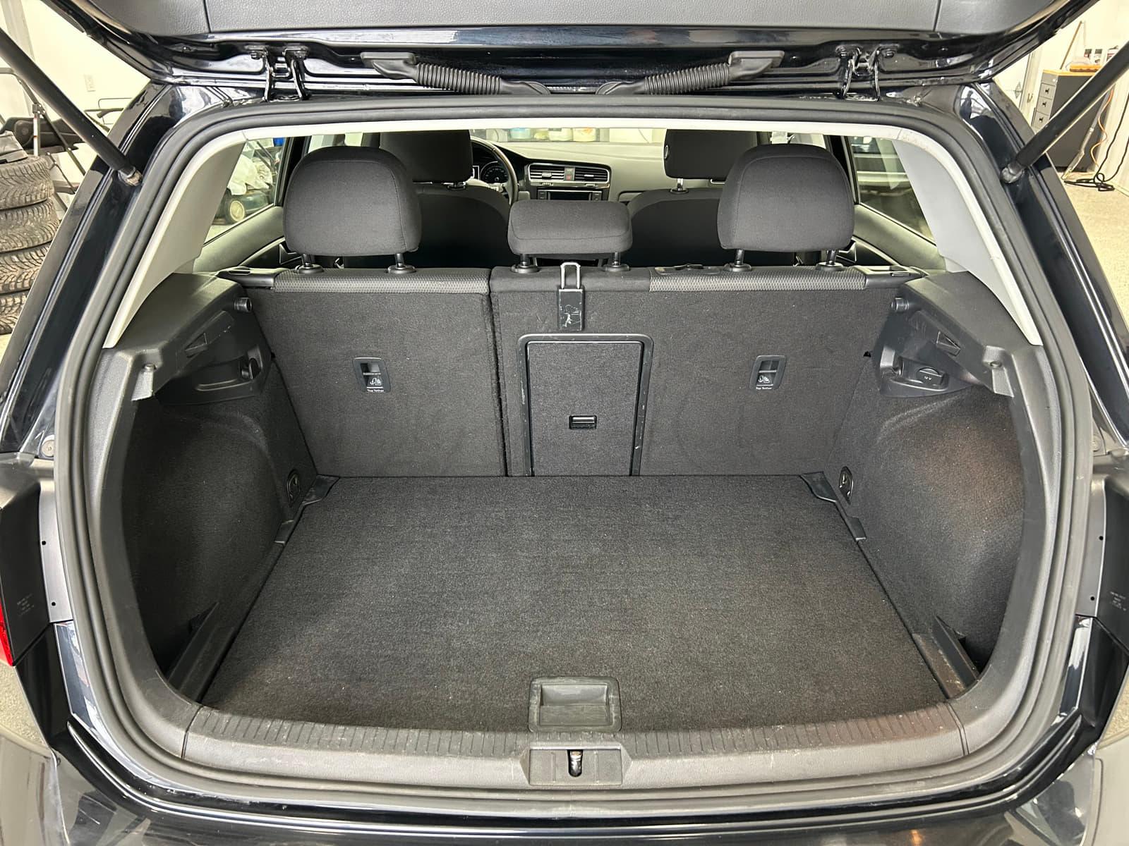 Volkswagen Golf 2019 - Image 13