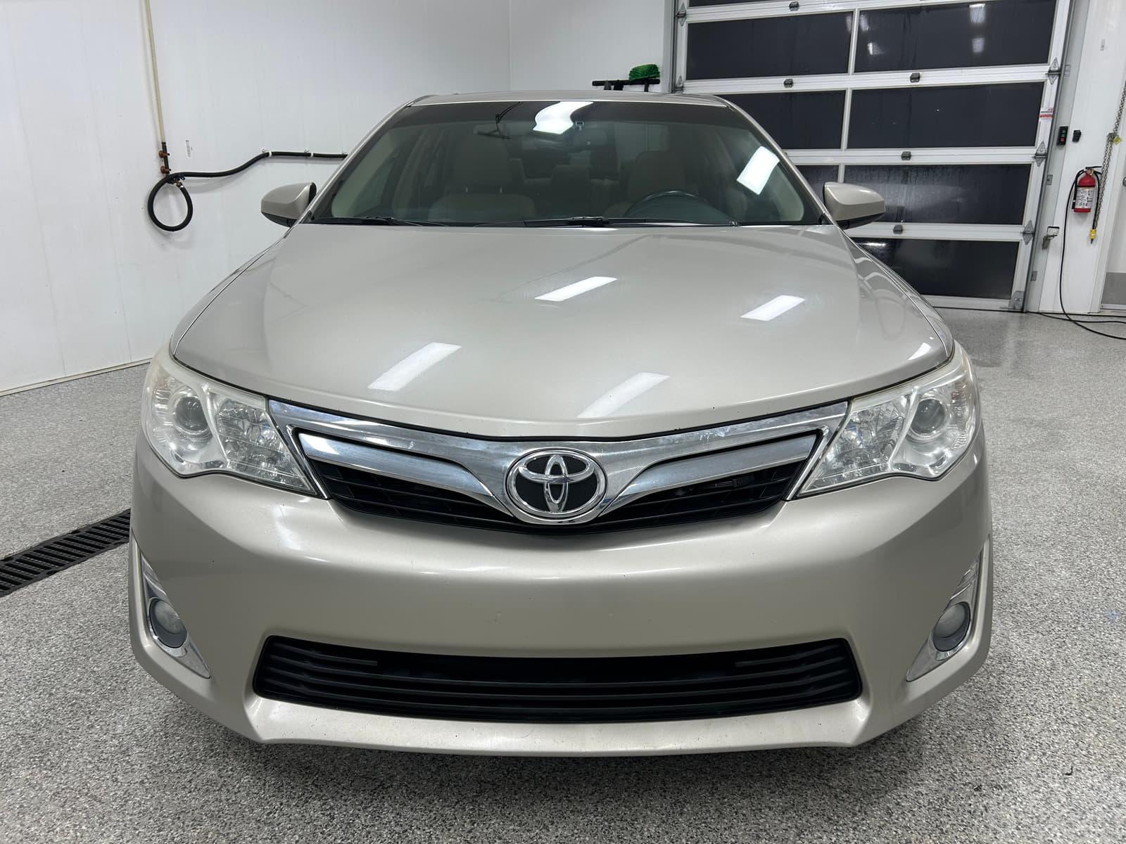 Toyota Camry 2013 - Image 8