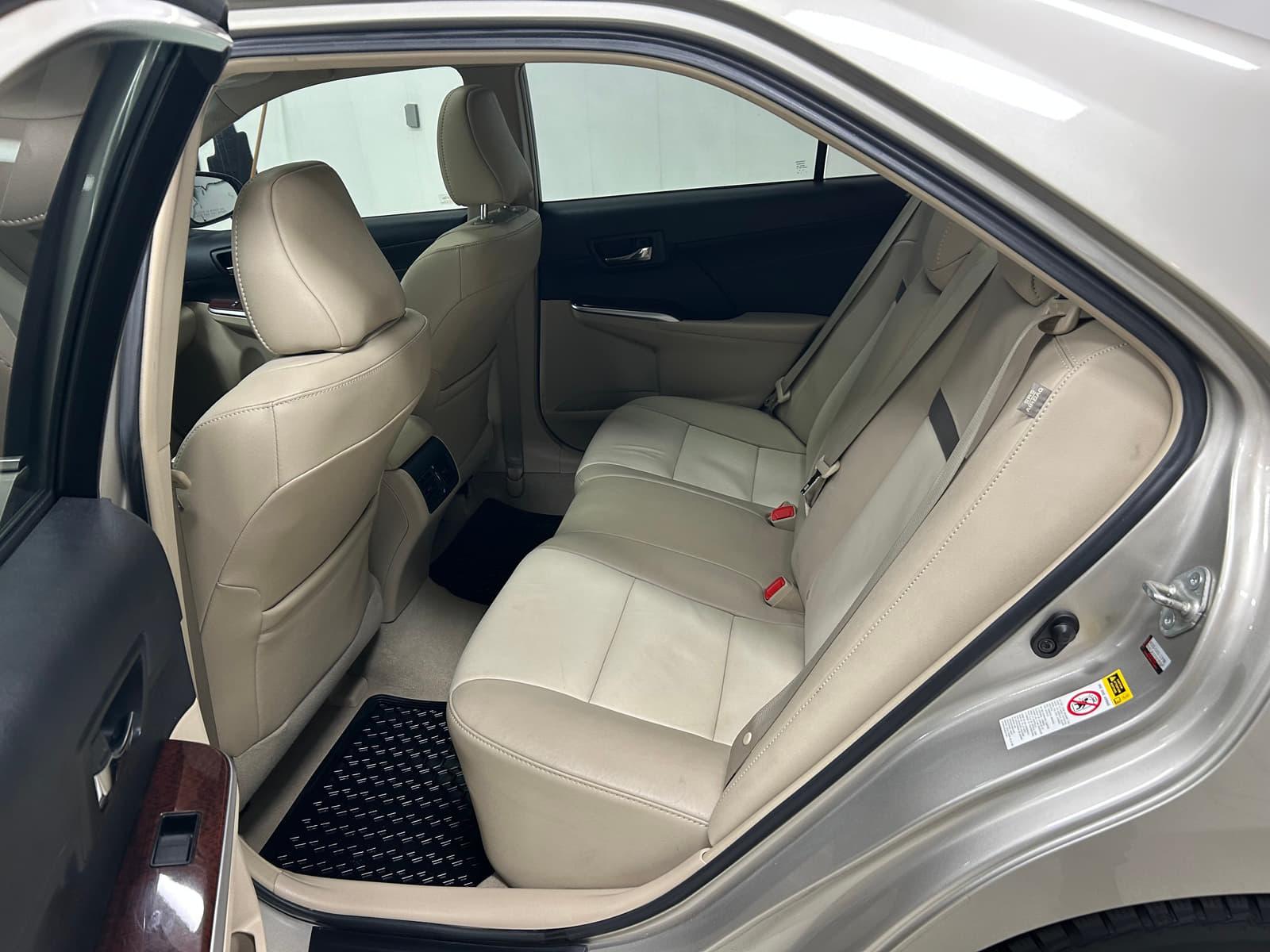 Toyota Camry 2013 - Image 14