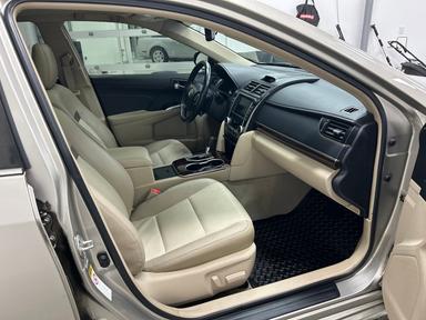 Toyota Camry 2013 - Thumbnail 18