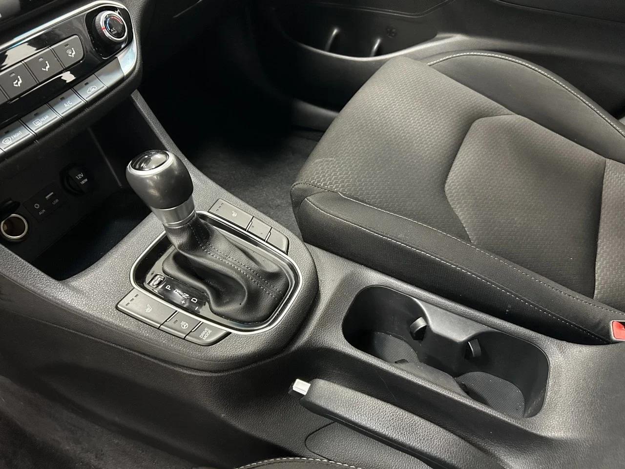 Hyundai Elantra GT 2018 - Image 5