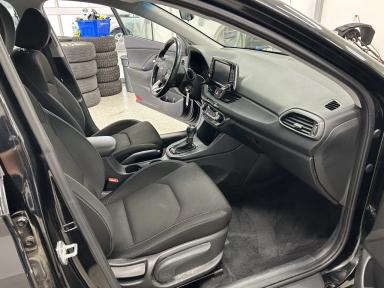 Hyundai Elantra GT 2018 - Thumbnail 12