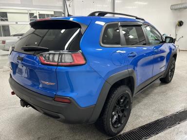 Jeep Cherokee 2023 - Thumbnail 11