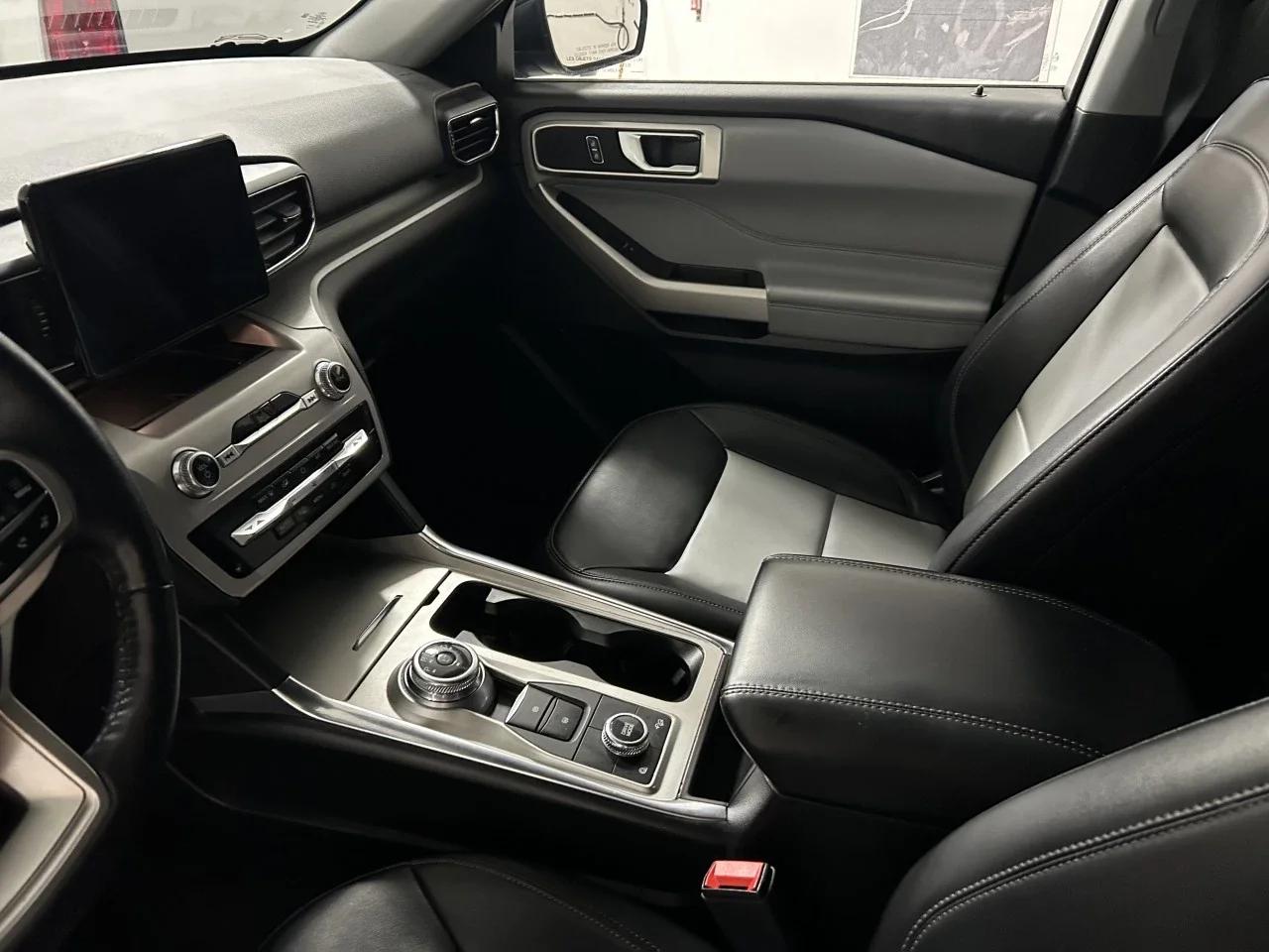 Ford Explorer 2023 - Image 7